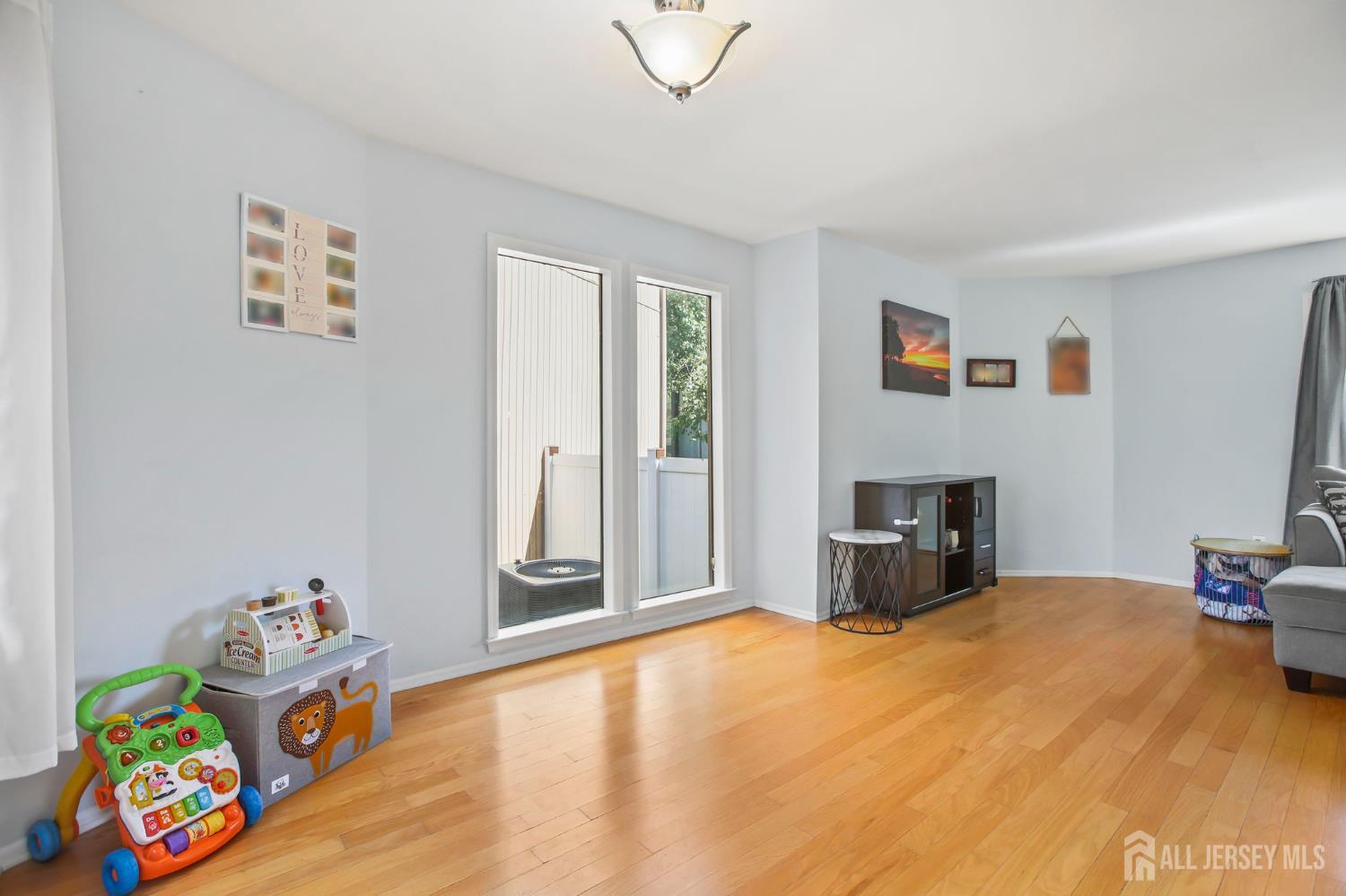 242 Silver Lane Old Bridge NJ 08857