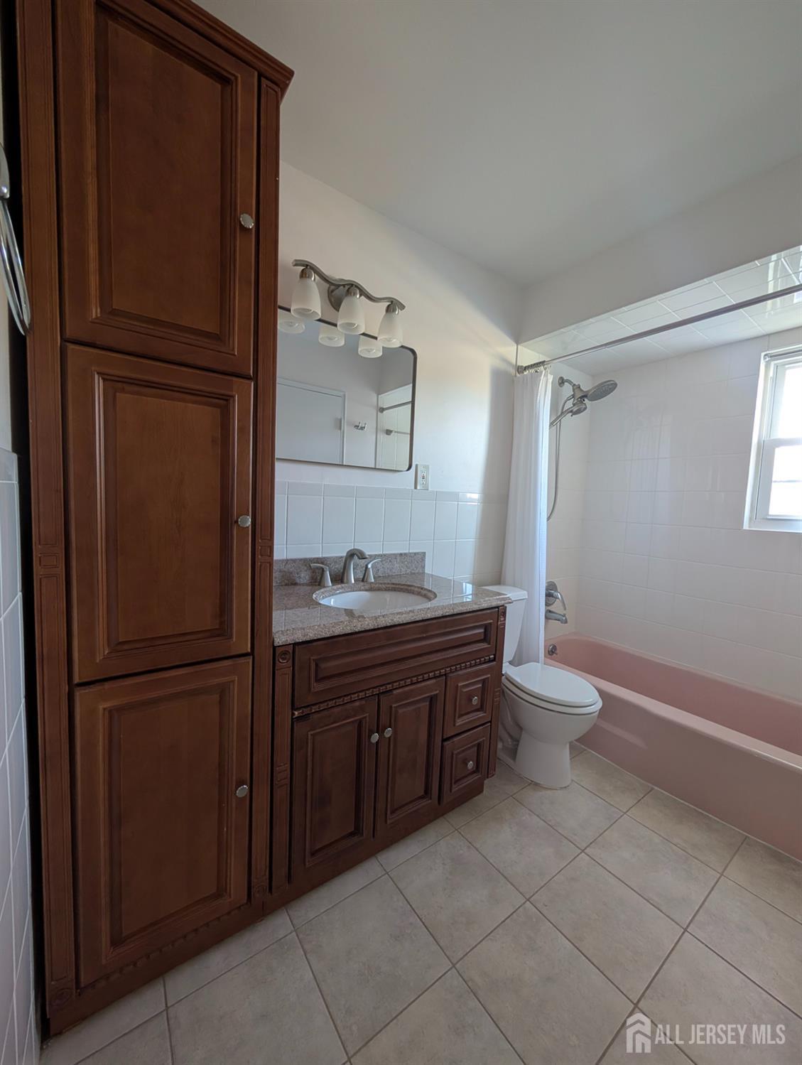 363 Cranbury Road East Brunswick NJ 08816