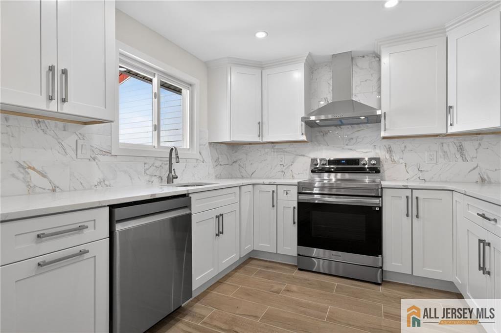 131 Balsam #c Plaza Monroe NJ 08831