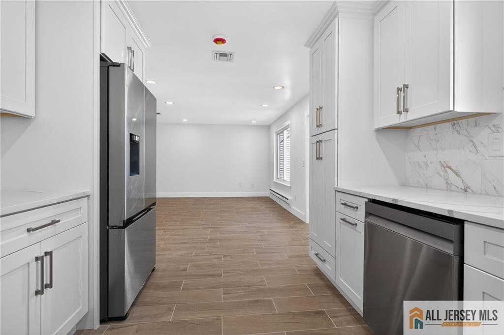131 Balsam #c Plaza Monroe NJ 08831