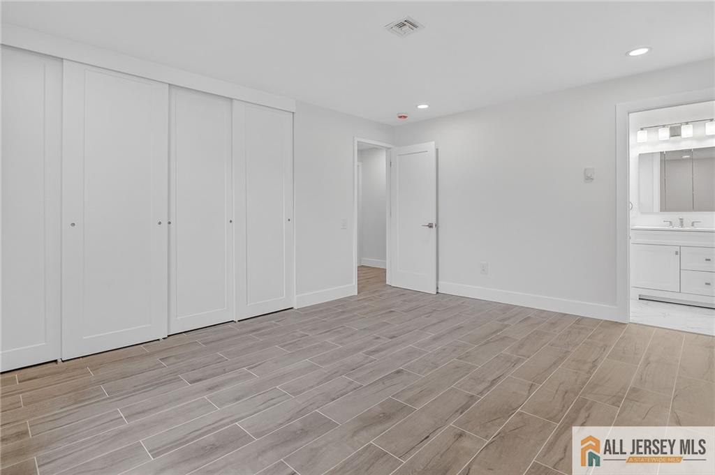 131 Balsam #c Plaza Monroe NJ 08831