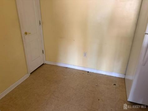 1031 Dogwood Court New Brunswick NJ 08901