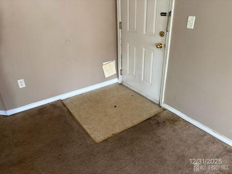 1031 Dogwood Court New Brunswick NJ 08901