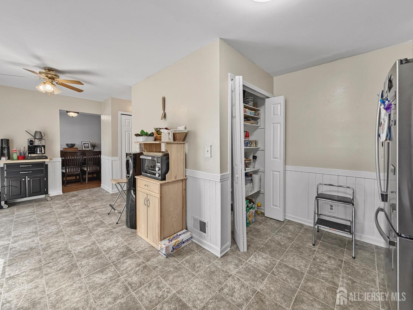 19 Wellington Court Sayreville NJ 08872