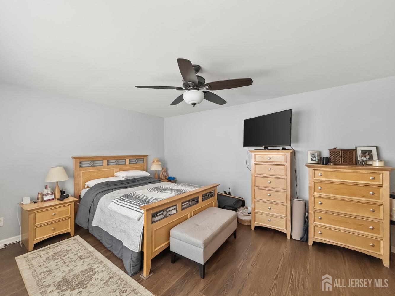 19 Wellington Court Sayreville NJ 08872