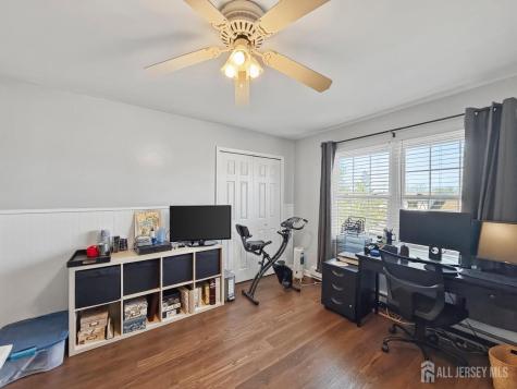 19 Wellington Court Sayreville NJ 08872