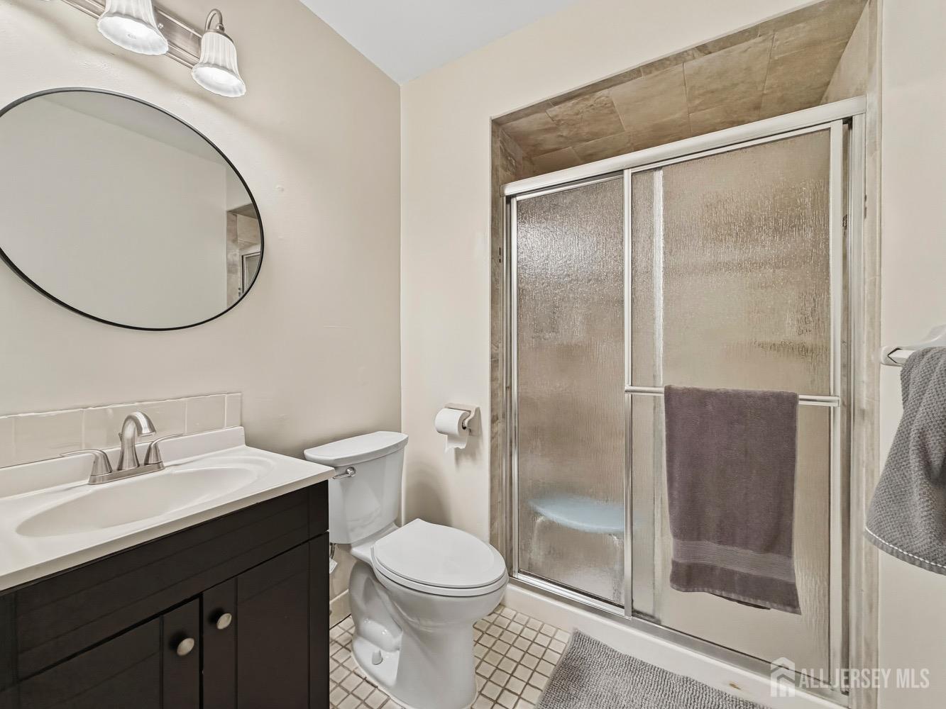 19 Wellington Court Sayreville NJ 08872