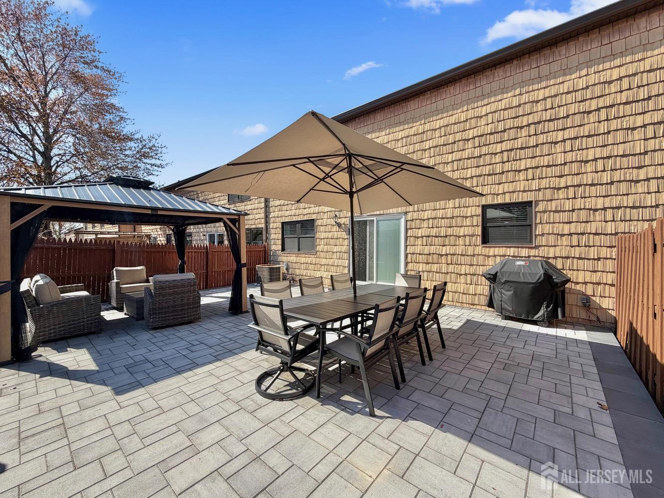 19 Wellington Court Sayreville NJ 08872