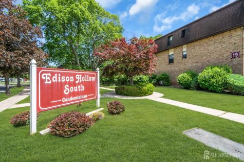 1909 Raspberry Court Edison NJ 08817
