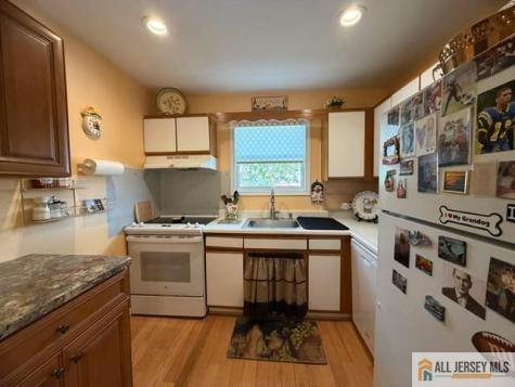289 Main Street Spotswood NJ 08884