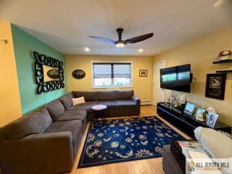 289 Main Street Spotswood NJ 08884