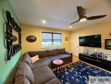289 Main Street Spotswood NJ 08884