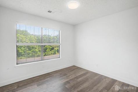 208 Sunshine Court Parlin NJ 08859
