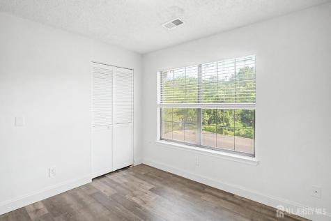 208 Sunshine Court Parlin NJ 08859