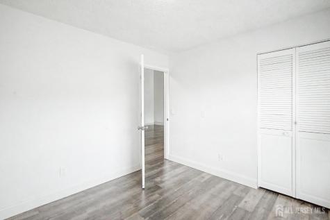 208 Sunshine Court Parlin NJ 08859