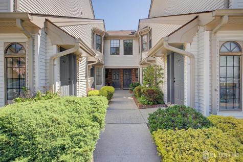 208 Sunshine Court Parlin NJ 08859