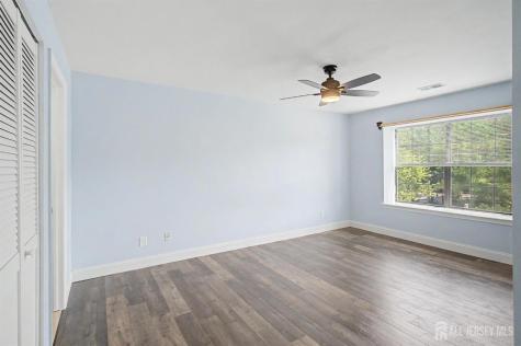 208 Sunshine Court Parlin NJ 08859