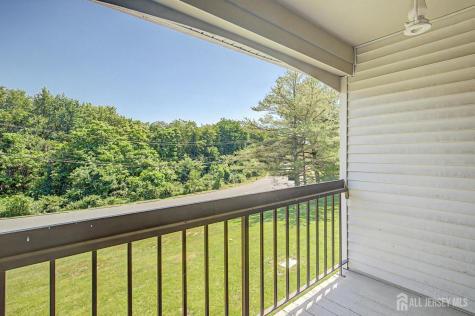 208 Sunshine Court Parlin NJ 08859