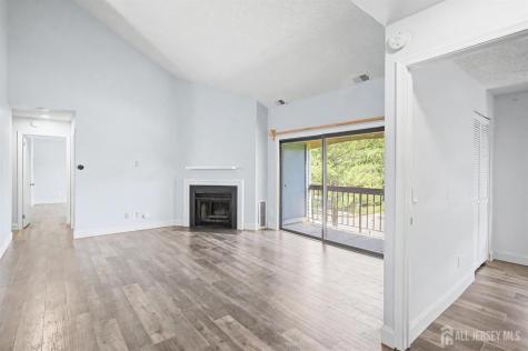 208 Sunshine Court Parlin NJ 08859
