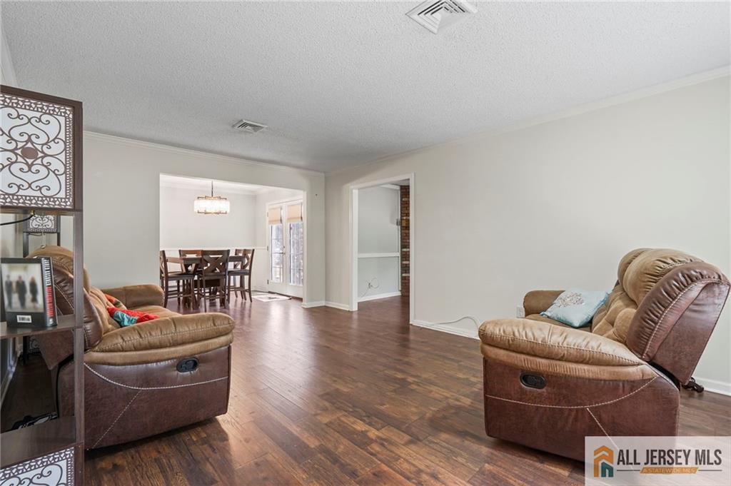 394 Newport Way Monroe NJ 08831
