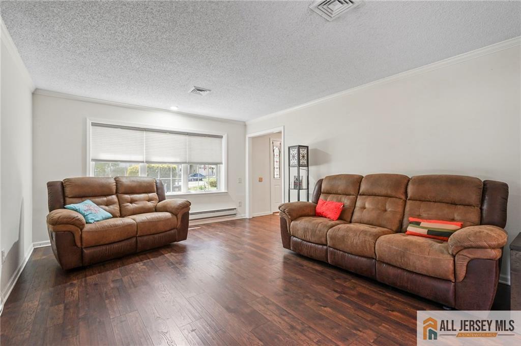 394 Newport Way Monroe NJ 08831
