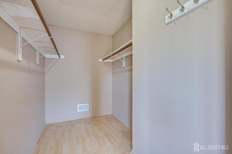 68 Clay Street North Brunswick NJ 08902