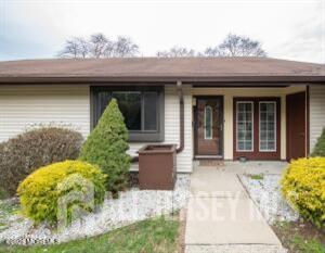 48-B Wild Turkey Way Manalapan NJ 07726