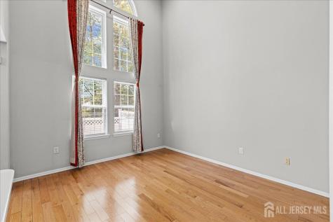 302 Wellington Park Drive South Brunswick NJ 08540