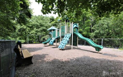 302 Wellington Park Drive South Brunswick NJ 08540