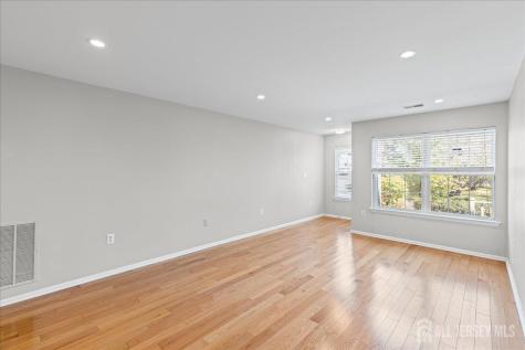 302 Wellington Park Drive South Brunswick NJ 08540