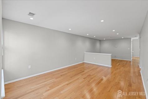 302 Wellington Park Drive South Brunswick NJ 08540