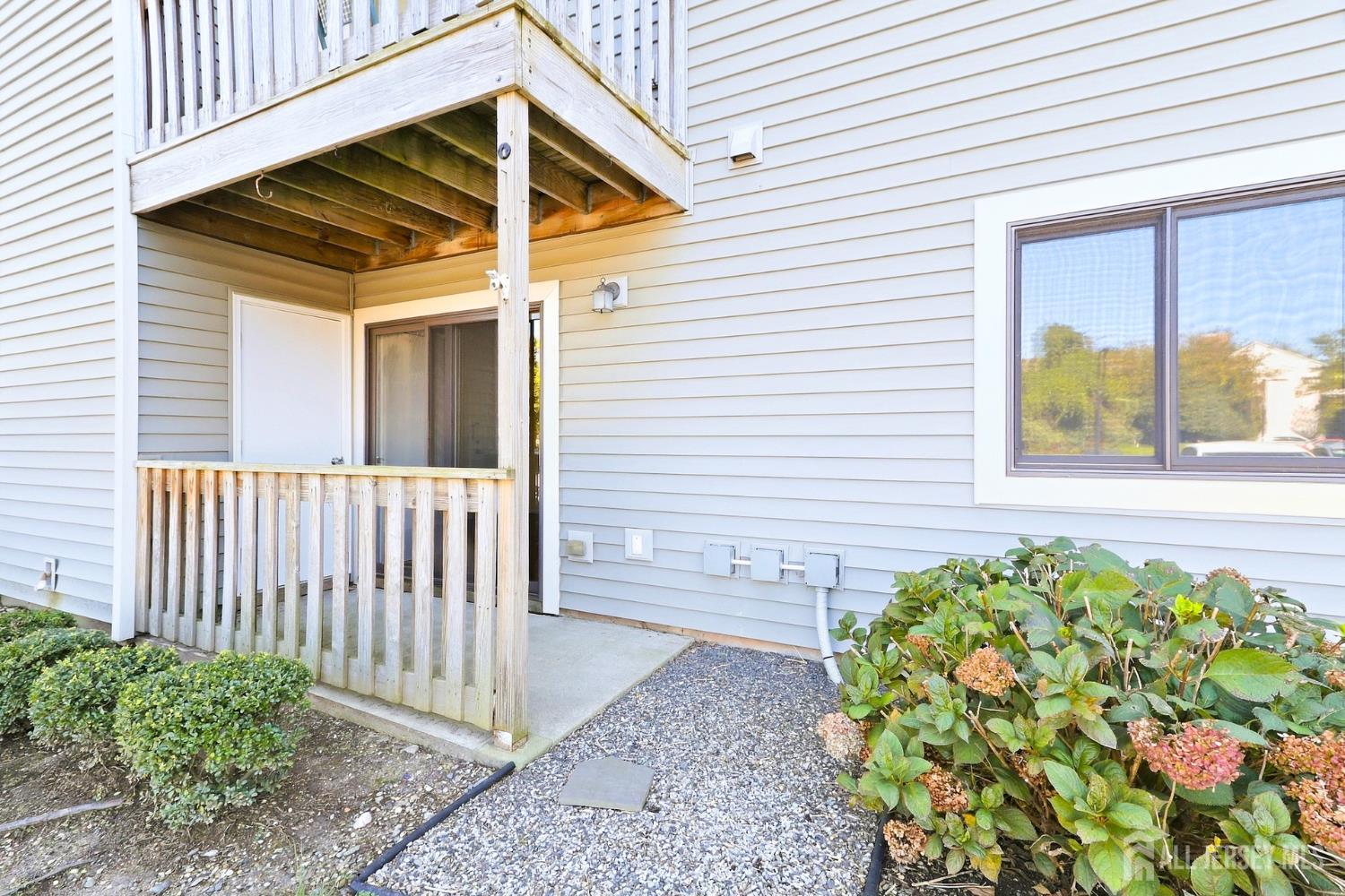 5007 Ravens Crest Plainsboro NJ 08536