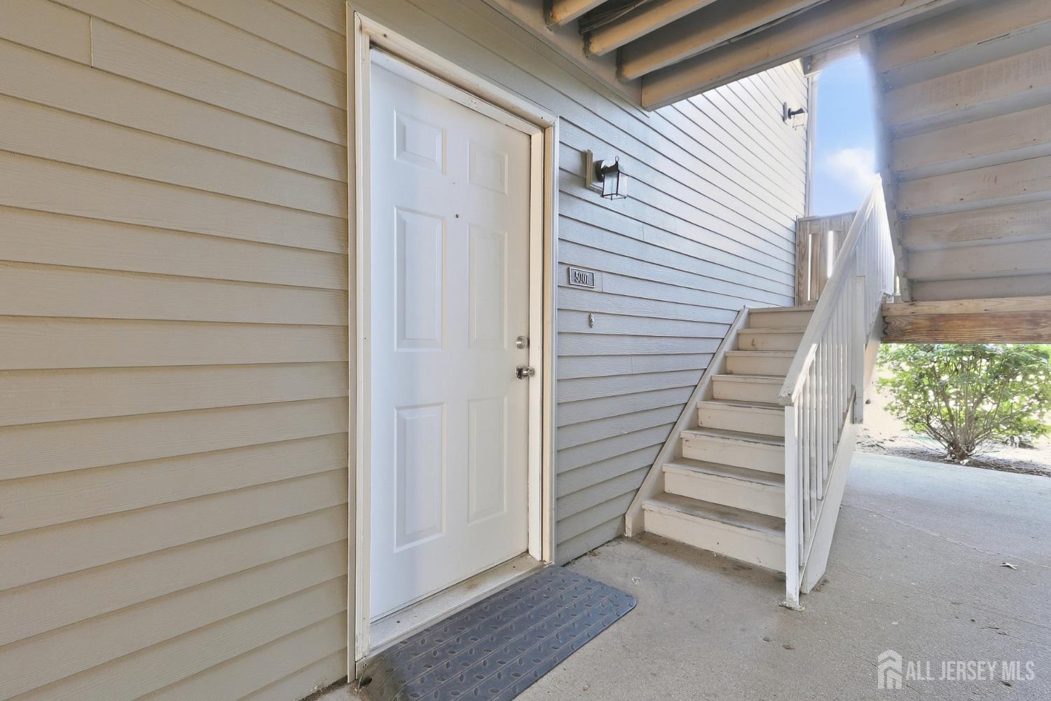 5007 Ravens Crest Plainsboro NJ 08536