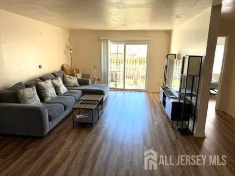 1311 Fernwood Court New Brunswick NJ 08901