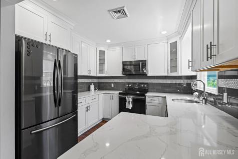 312 Sharon Way Monroe NJ 08831
