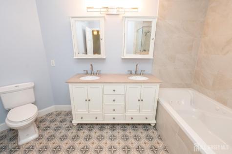 39 Winthrop Road Monroe NJ 08831