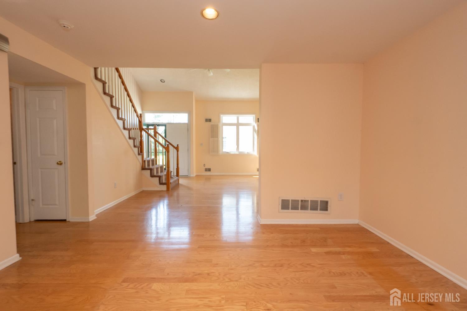 39 Winthrop Road Monroe NJ 08831