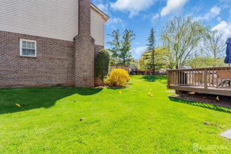 53 Heritage Lane Fords NJ 08863