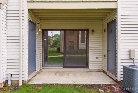 2101 Bayhead Drive Sayreville NJ 08859