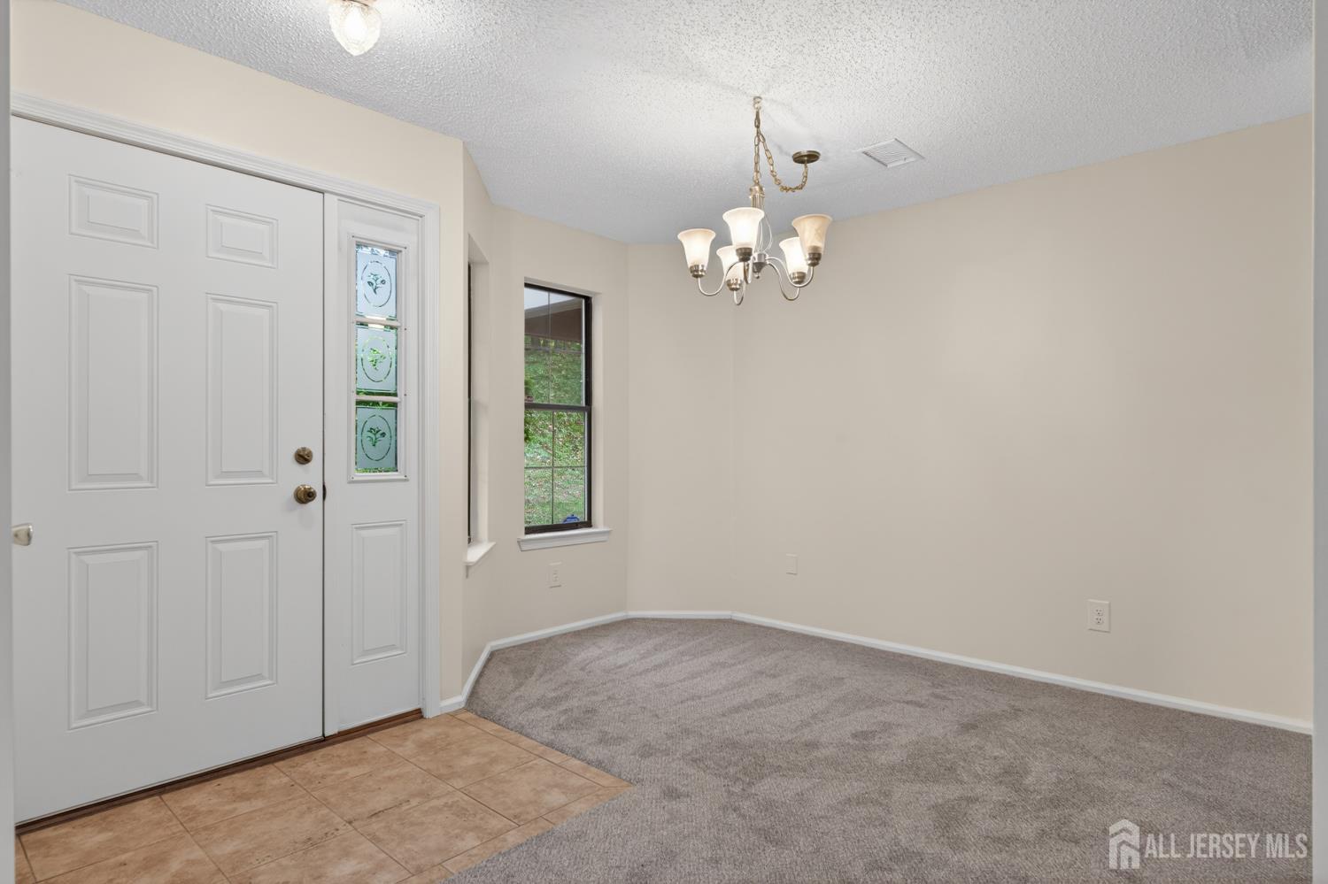 2101 Bayhead Drive Sayreville NJ 08859