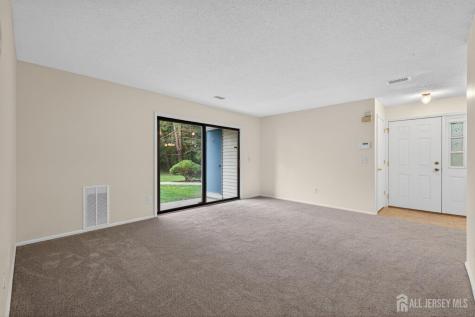 2101 Bayhead Drive Sayreville NJ 08859