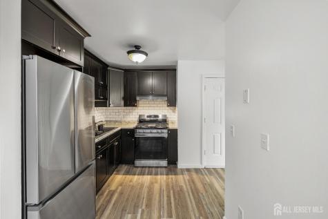 128 Cricket Lane Woodbridge Proper NJ 07095