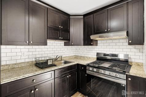 128 Cricket Lane Woodbridge Proper NJ 07095