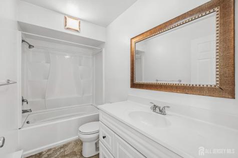 128 Cricket Lane Woodbridge Proper NJ 07095