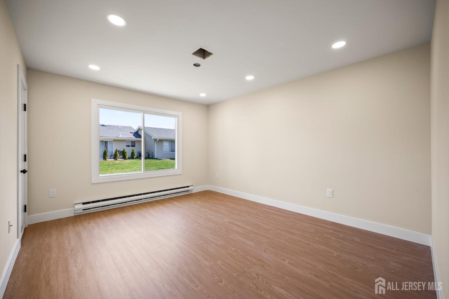 701 Croydon Road Monroe NJ 08831