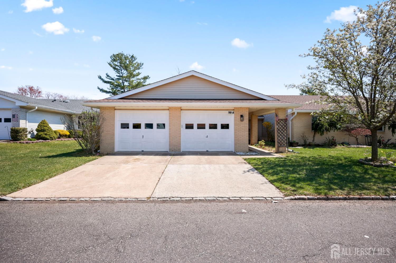 701 Croydon Road Monroe NJ 08831