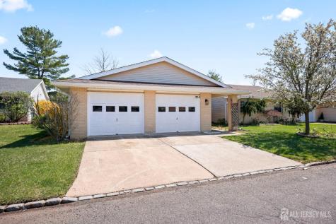 701 Croydon Road Monroe NJ 08831