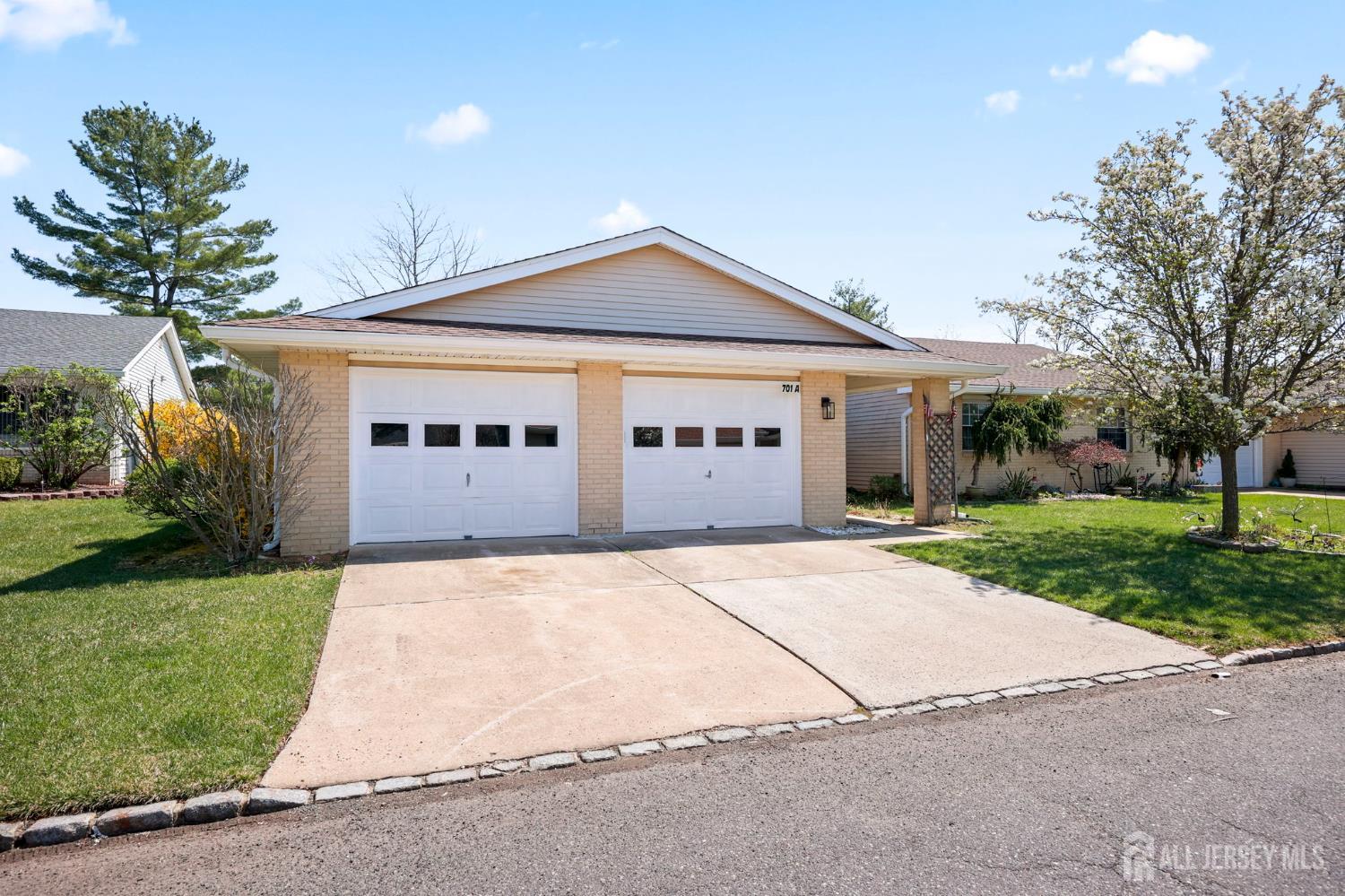 701 Croydon Road Monroe NJ 08831