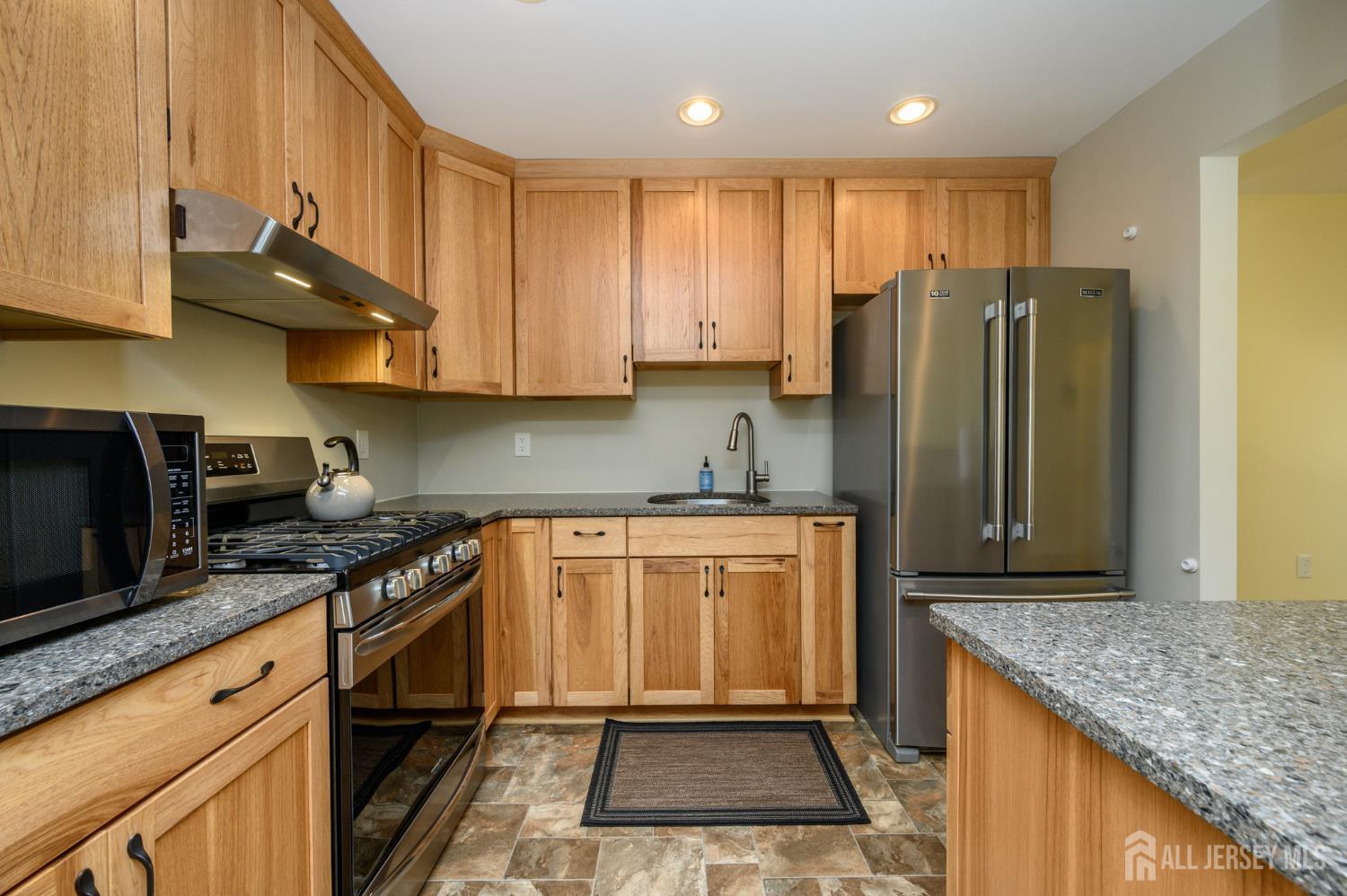 804 Violet Lane Jackson NJ 08527