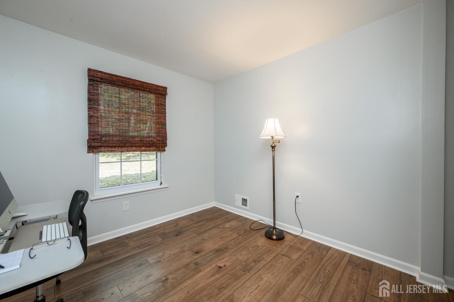 804 Violet Lane Jackson NJ 08527